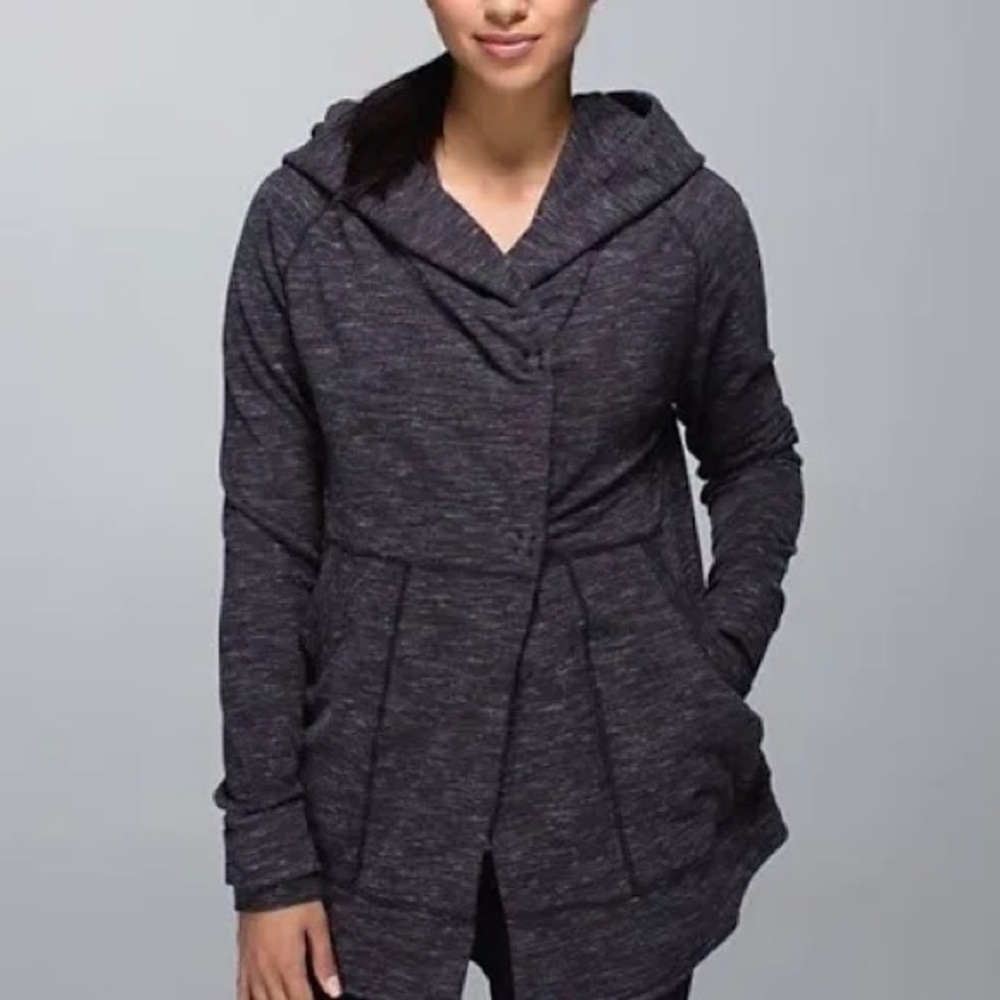 Lululemon Find Your Centre Wrap Jacket Heathered Gray Black Yoga Women’s 6